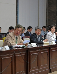 1기 마무리 앞둔 탄녹위 …“기대이하 성과” 비판 받아