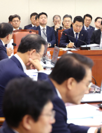 한전은 산자위야, 환노위야…국정감사 한달 남겨놓고 에너지 기관 혼란 극심