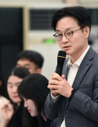 김정관 산업부 장관 “11차 전기본서 정한 신규 원전 건설해야”
