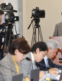 정부 부처, 탄소중립법 초기에 가파른 감축목표 명시 반대 의견