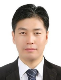 수소연료전지 업계, ‘환경 관료’ 서흥원 영입…규제 강화 돌파구 찾는다