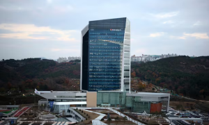 돈 없는 석유公, 사옥 매수권 행사 않기로…“재무 회복 시 재도전”