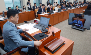 기후환노위 국힘 측 “국감에 이재용·최태원 불러야…메가프로젝트 투명성 따지겠다”